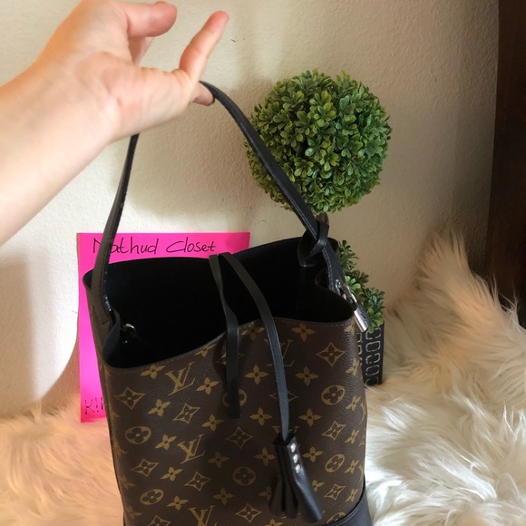 Limited edition ! Authentic LV idole bucket bag - Picture 3 of 14